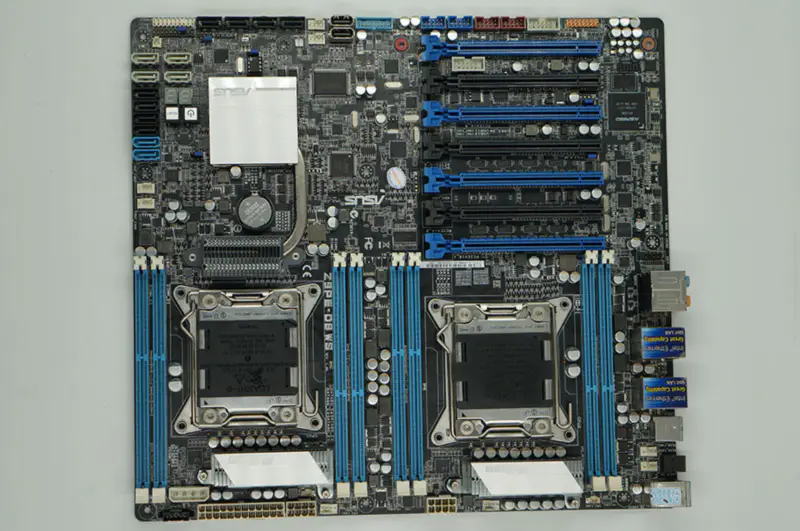 Základní deska Asus Z9PE-D8 WS